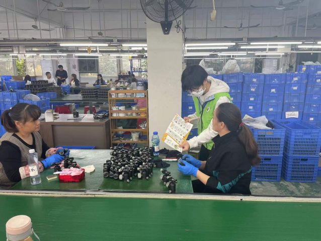 三鄉(xiāng)鎮(zhèn)開展“加強禁毒宣傳， 共創(chuàng)無毒企業(yè)”活動照片1.jpg