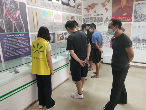 阜沙鎮(zhèn)禁毒信息〔2022〕第251期--【禁毒攻堅】“禁絕毒品 健康生活”-阜沙禁毒教育基地宣講活動