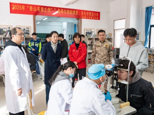 熱血應(yīng)征！大涌百余名青年參加征兵體檢